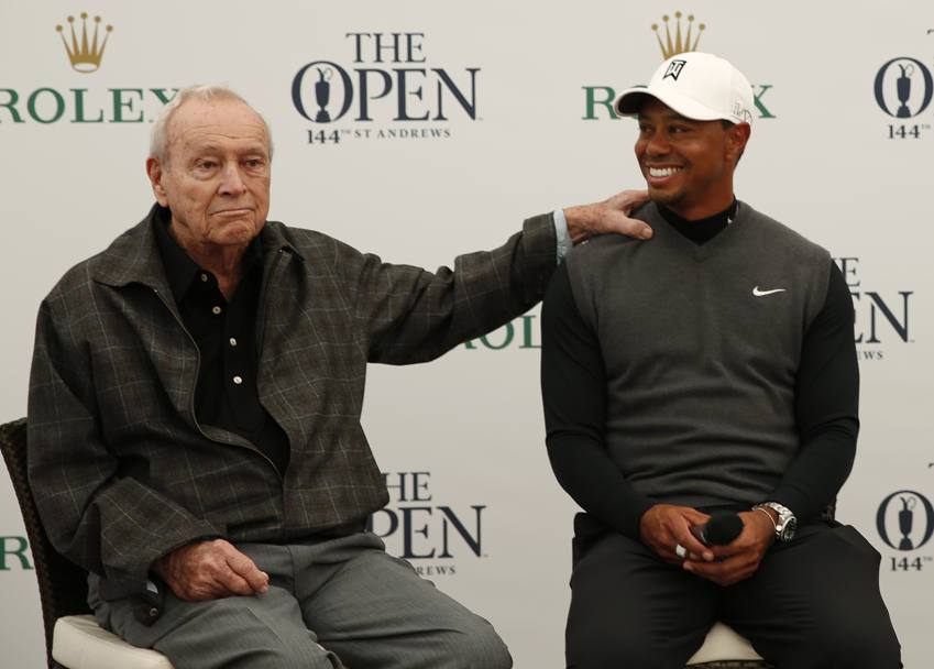 Palmer con Tiger Woods (REUTERS)